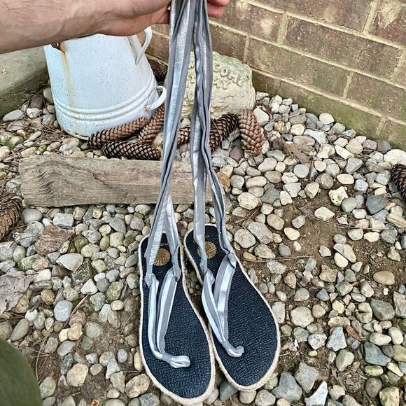 Nalho Karabi Sandal Metallic Silver & Gray Yoga Ankle Strap - Women's Size 9.5 - Picture 3 of 8